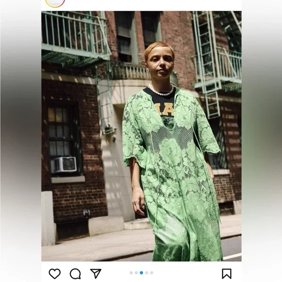 MR.LARKIN LOLA Dress - Picture 2 of 8